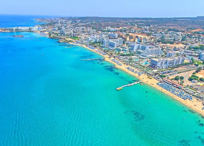 Constantinos The Great Hotell 5*