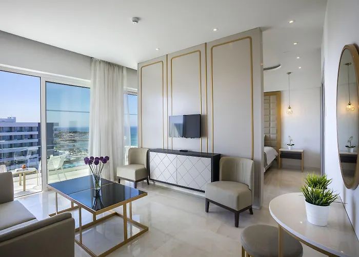 Constantinos The Great Hotell Protaras