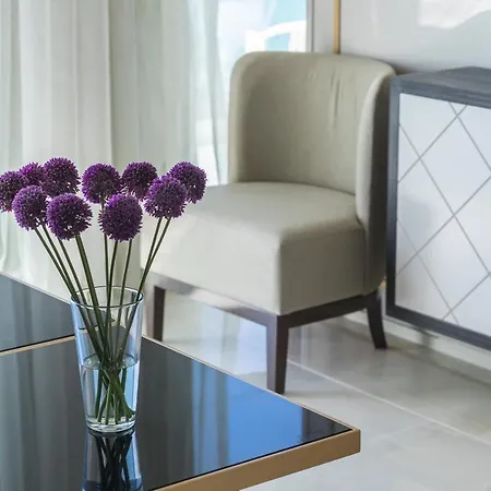 Constantinos The Great Protaras