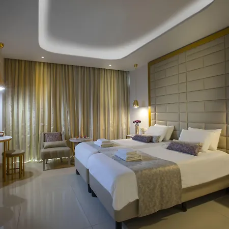 Constantinos The Great Protaras