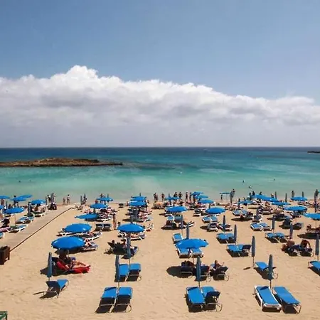 Constantinos The Great Szálloda 5*