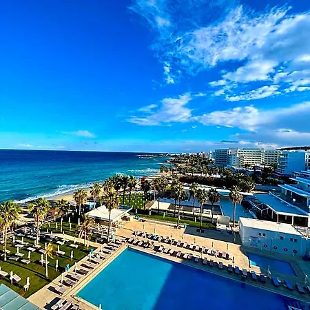 Hotel Constantinos The Great 5*