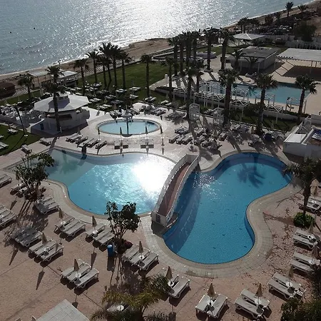 كونستانتينوس ذا غريت بيتش 5*