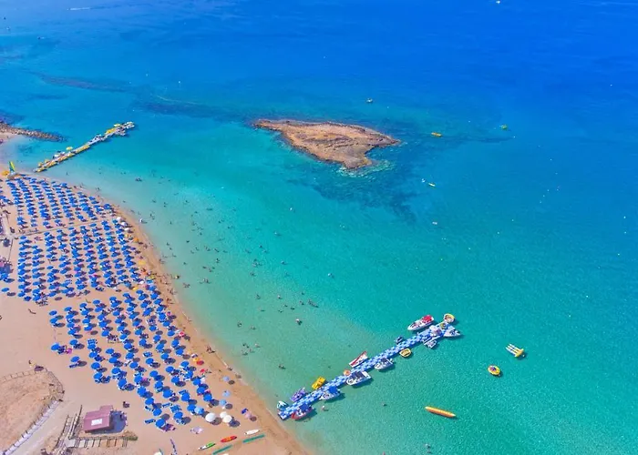 Constantinos The Great Protaras