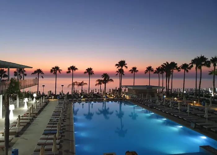 Constantinos The Great