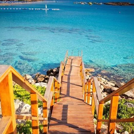 Constantinos The Great