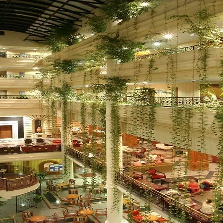 Constantinos The Great 5* Πρωταράς